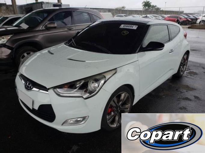 HYUNDAI VELOSTER 13/13