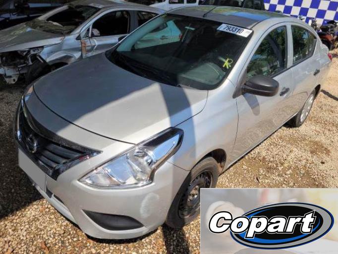 NISSAN VERSA 21/21 