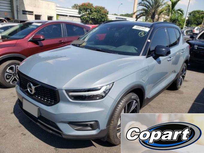 VOLVO XC40 21/21