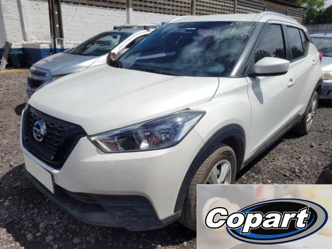 NISSAN KICKS 20/20